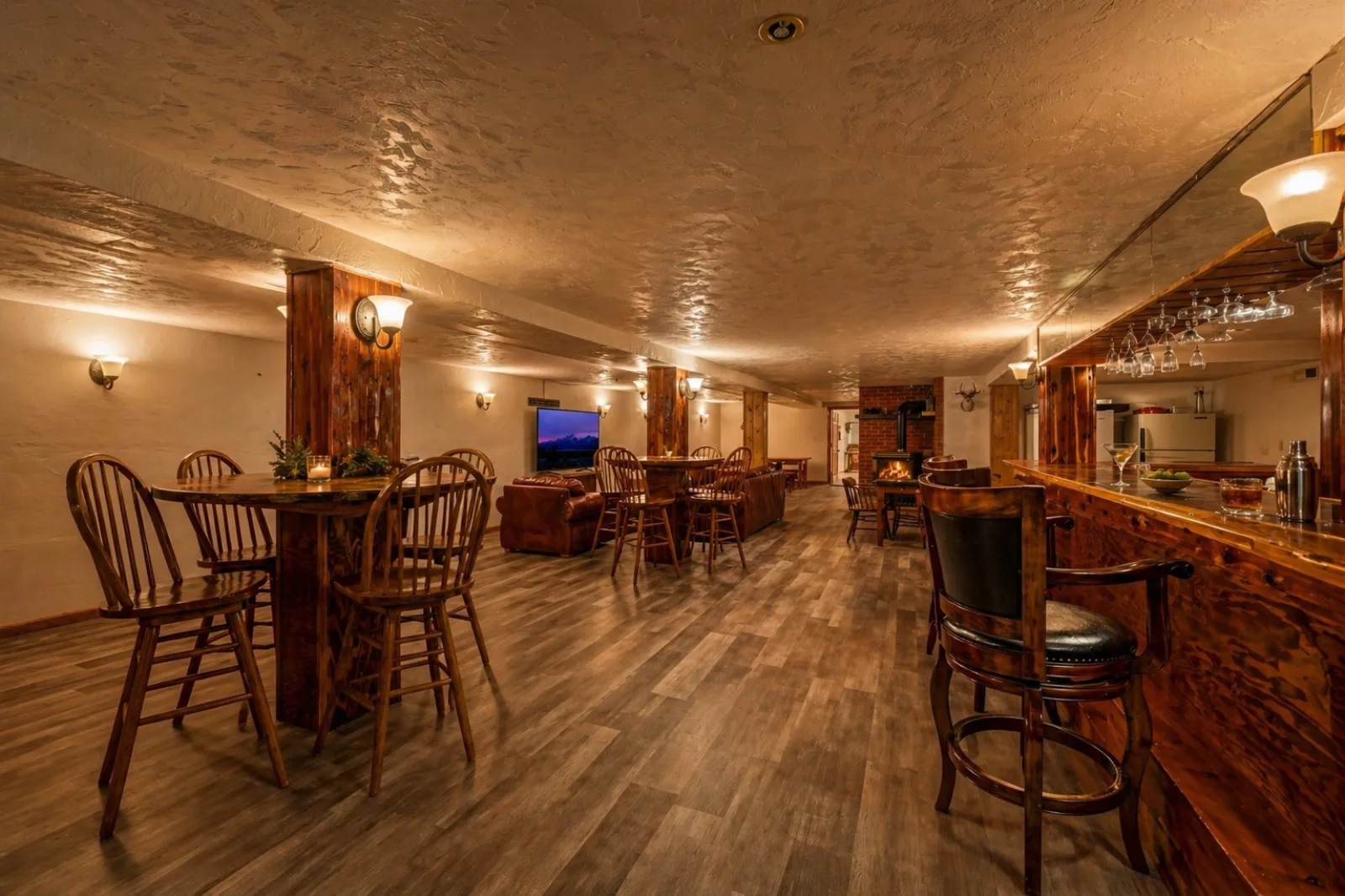 Harbour Hideout — Watch Party Setup
