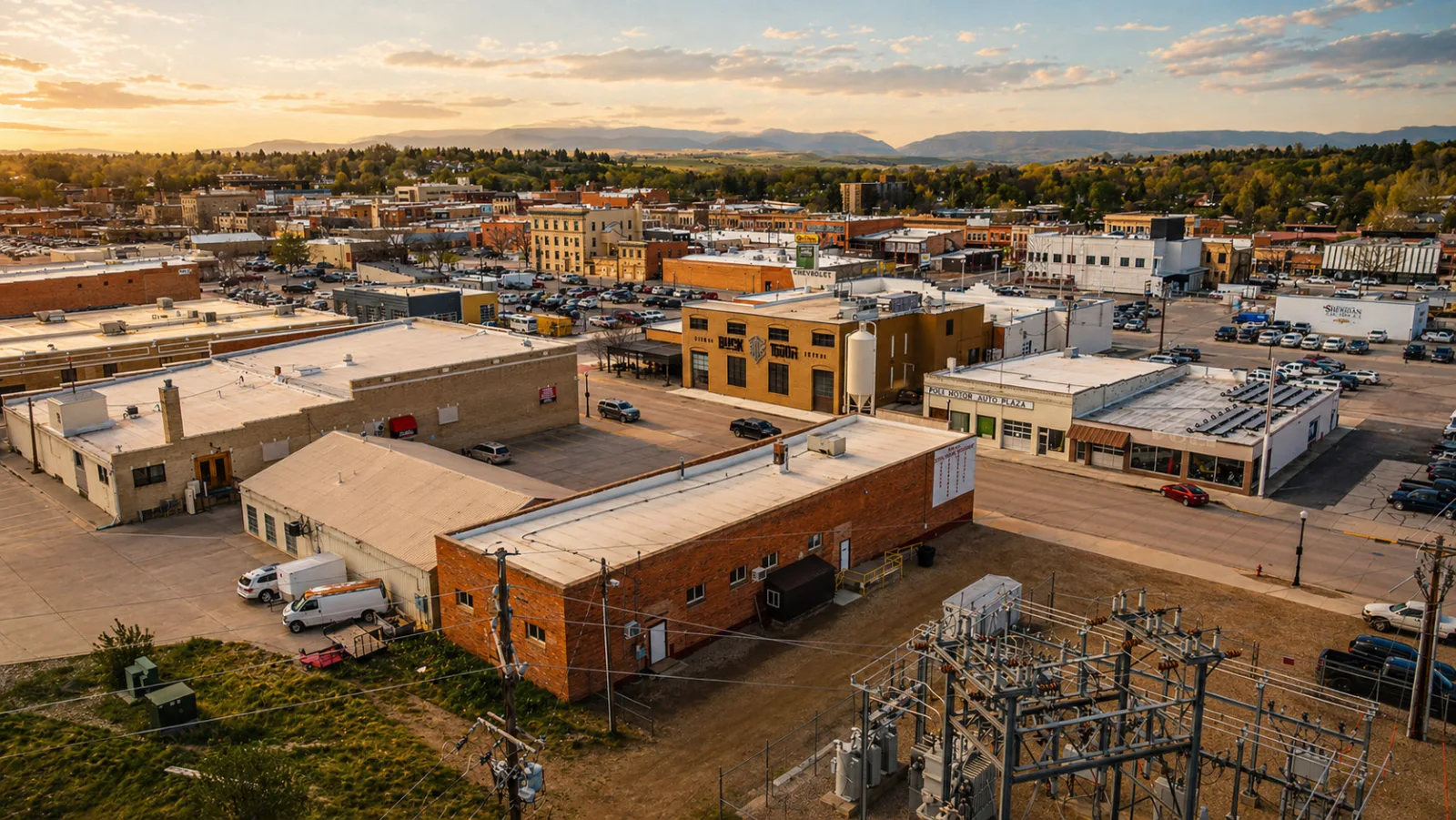 331 Broadway St downtown Sheridan Wyoming near Blacktooth Brewing — Harbour Hideout neighborhood